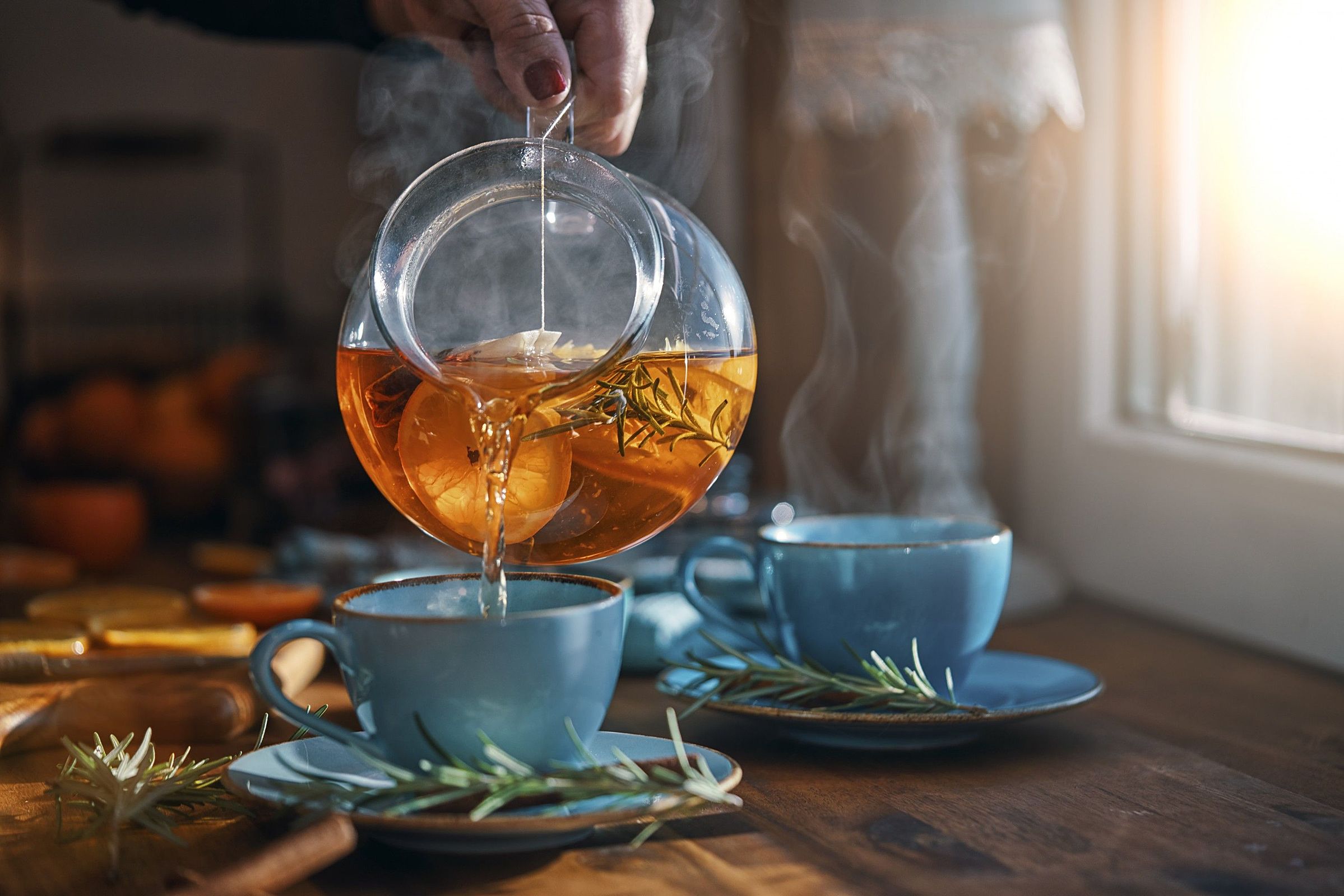 Conheça 5 tipos de chás e como podem ajudar no seu bem-estar